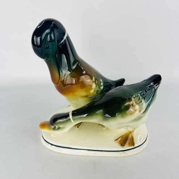Vintage Ceramic Ducks Figurine 6  1/2 H x 4 W x 6 1/4 L - Picture 1 of 6